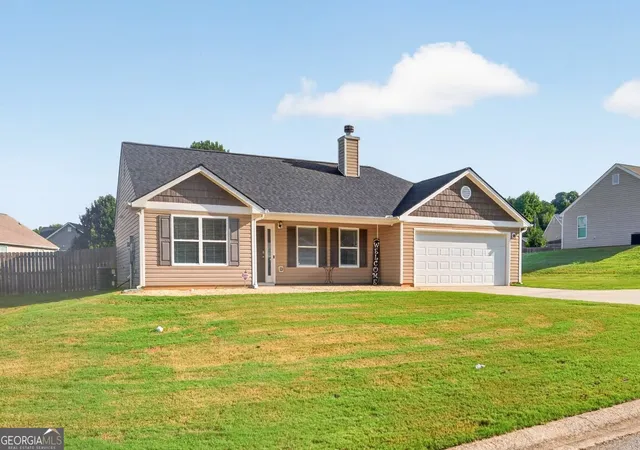 2nd image of 2115 Crown Park Dr, Winder, GA 30680 | MLS# 10805201