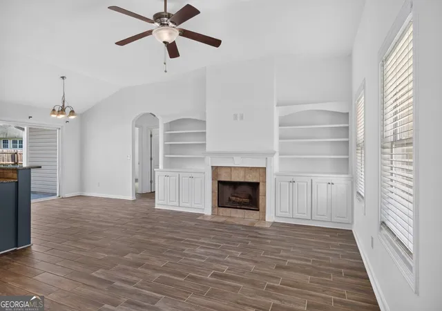 5th image of 2115 Crown Park Dr, Winder, GA 30680 | MLS# 10805201