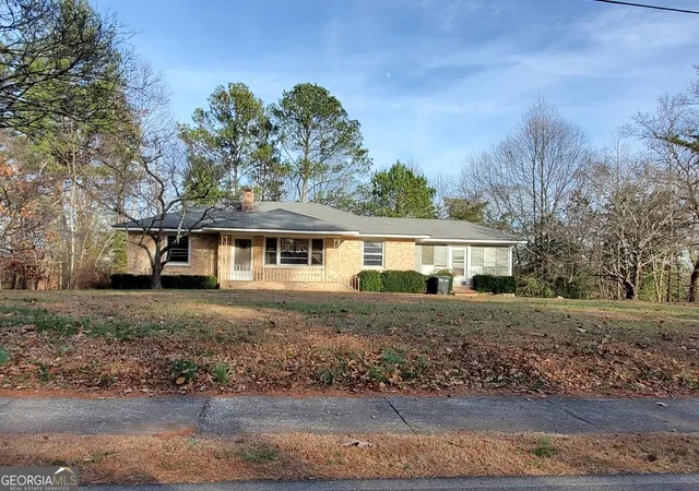 Homes for sale in Ball Ground, GA | 1025 Pickens St, Ball Ground, GA 30107 | MLS# 10626364