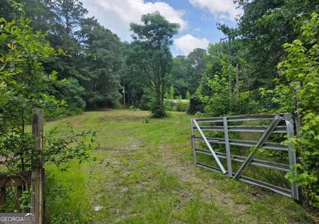 4th image of 374 Smith Rd, Newnan, GA 30263 | MLS# 10798887