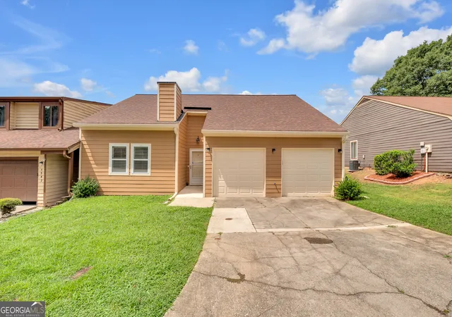 Photo 1 of Townhouse for sale at 1541 Burnstone Dr, Stone Mountain, GA 30088 | MLS# 10816893 | Listing updated on 2026-09-04