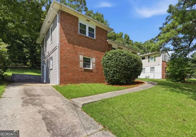 1st image of 1000 Hutchens Rd Se, Atlanta, GA 30354 | MLS# 10812013