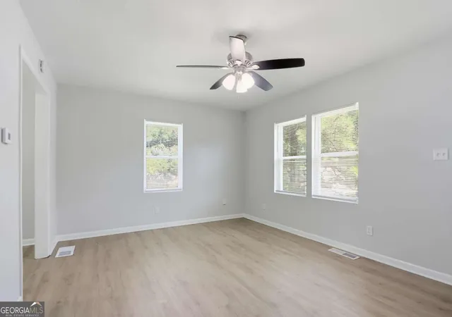 4th image of 1000 Hutchens Rd Se, Atlanta, GA 30354 | MLS# 10812013