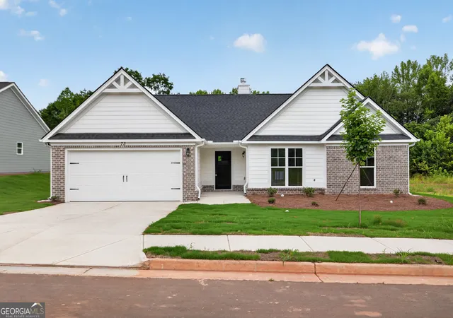 Photo 2 of Single family home for sale at 73 Altamaha Dr #12, Jefferson, GA 30549 | MLS# 10771667 | Listing updated on 2026-07-17