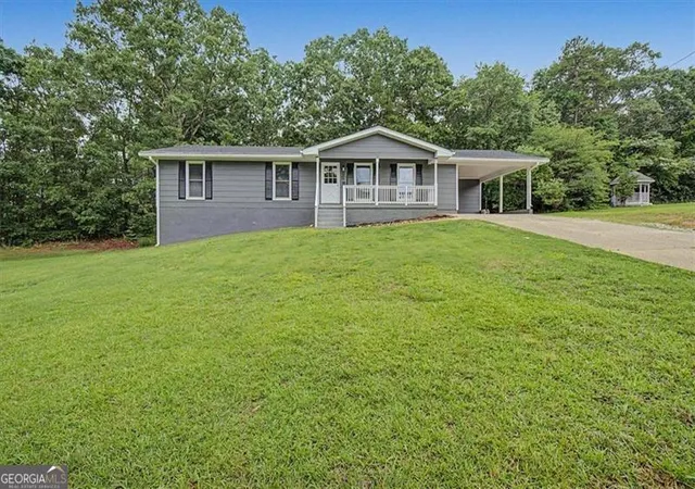 Homes for sale in Douglasville, GA | 6380 Valhalla Dr, Douglasville, GA 30135 | MLS# 10787497