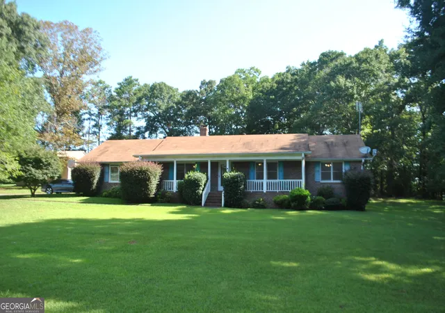 1st image of 186 City Pond Rd, Barnesville, GA 30204 | MLS# 10827301