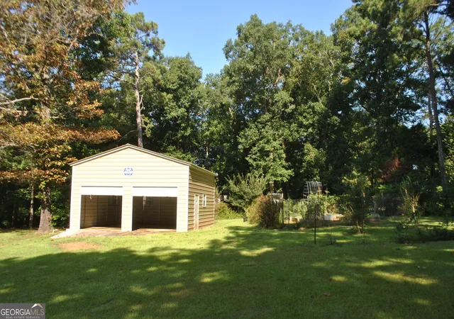 2nd image of 186 City Pond Rd, Barnesville, GA 30204 | MLS# 10827301