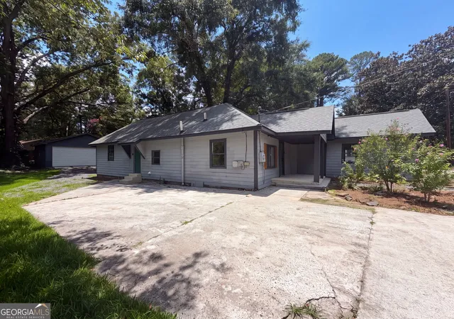 Photo 4 of Single family home for sale at 470 Oak Dr, Hapeville, GA 30354 | MLS# 10802793 | Listing updated on 2026-09-17