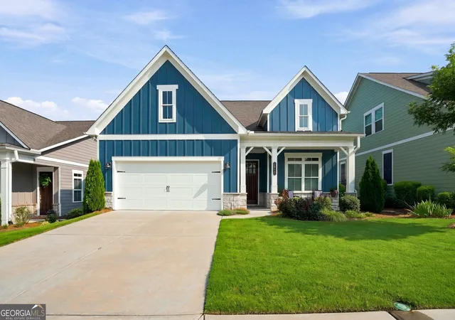 Photo 3 of Single family home for sale at 1932 Finnish Ln, Kennesaw, GA 30152 | MLS# 10816431 | Listing updated on 2026-09-17
