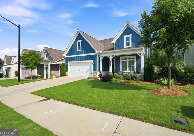 Photo 4 of Single family home for sale at 1932 Finnish Ln, Kennesaw, GA 30152 | MLS# 10816431 | Listing updated on 2026-09-17