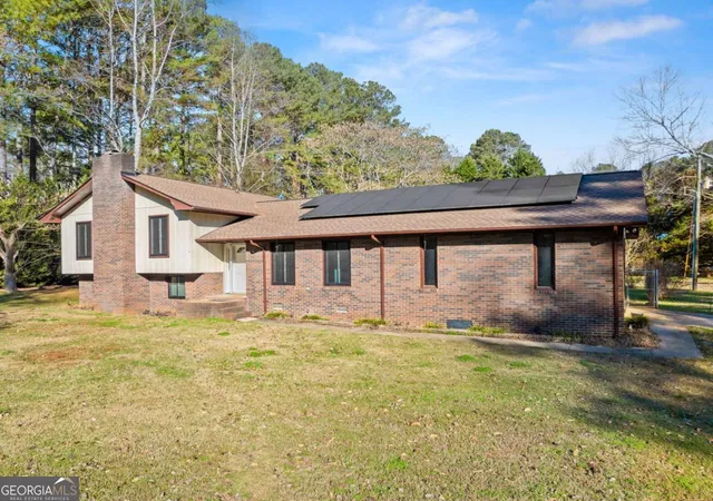 Homes for sale in Toccoa, GA | 588 Estatohe Cir, Toccoa, GA 30577 | MLS# 10776265