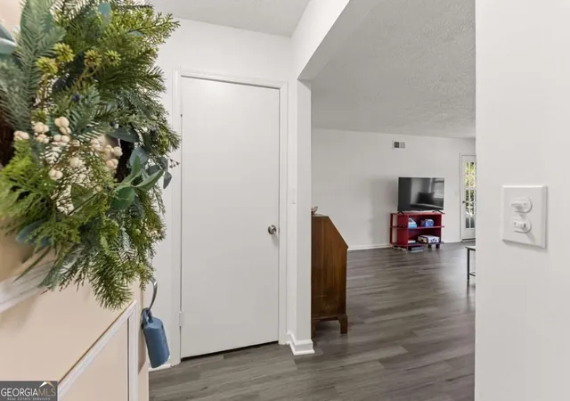 Photo 3 of Condo for sale at 6851 Roswell Rd #K24, Sandy Springs, GA 30328 | MLS# 10833159 | Listing updated on 2026-09-24
