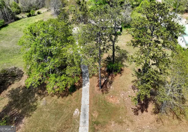 2nd image of 104 Mcintosh Trl, Sharpsburg, GA 30277 | MLS# 10723116