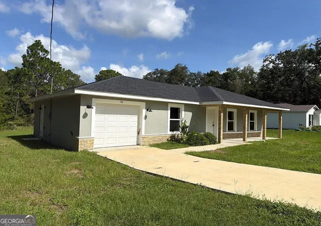 3rd image of 52 Bay Rd, Ocklawaha, FL 32179 | MLS# 10830763