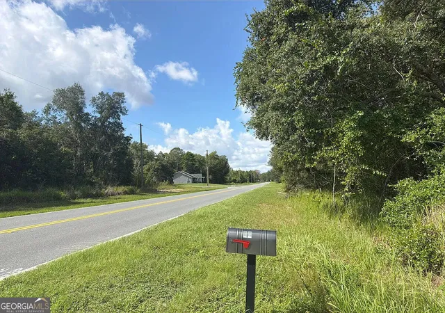 4th image of 52 Bay Rd, Ocklawaha, FL 32179 | MLS# 10830763