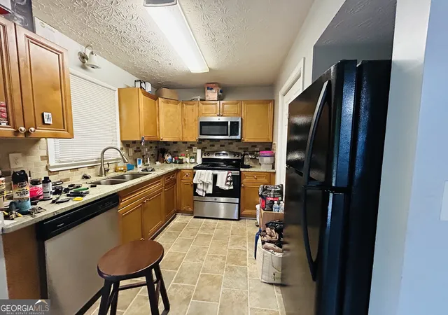 Photo 2 of Sale Pending at 1140 Forest Villa Dr Nw, Conyers, GA 30012 | MLS# 10734685 | Listing updated on 2026-09-15