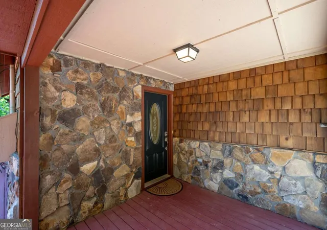 Photo 4 of Single family home for sale at 561 Summit Ln, Ellijay, GA 30540 | MLS# 10765968 | Listing updated on 2026-10-18