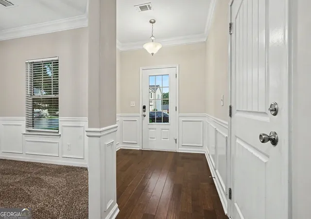 Photo 2 of Sale Pending at 1124 Easley Ct Se, Lawrenceville, GA 30045 | MLS# 10820911 | Listing updated on 2026-08-17