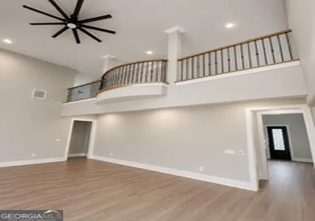 Photo 4 of Single family home for sale at 3574 Graycliff Rd, Snellville, GA 30039 | MLS# 10812655 | Listing updated on 2026-10-10