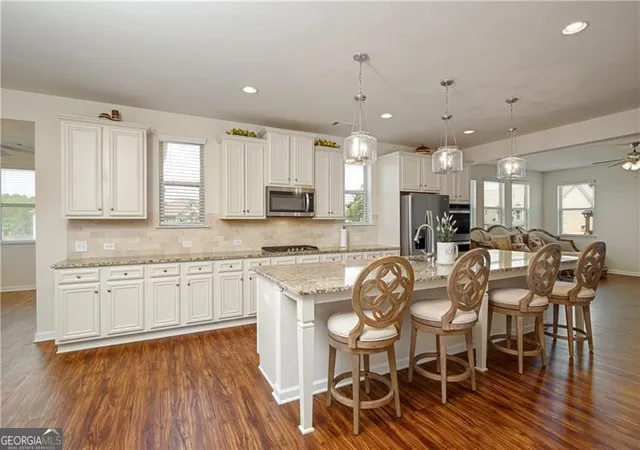 Photo 4 of Sale Pending at 5210 Echos Cvs, Cumming, GA 30028 | MLS# 10741993 | Listing updated on 2026-09-09