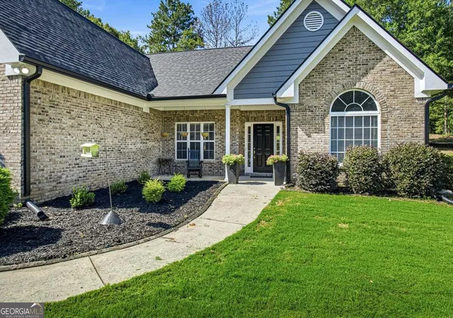 5th image of 2305 Hawthorne Tr, Monroe, GA 30655 | MLS# 10829756