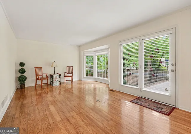 Photo 3 of Sale Pending at 168 Great Oak Dr, Athens, GA 30605 | MLS# 10809494 | Listing updated on 2026-09-28