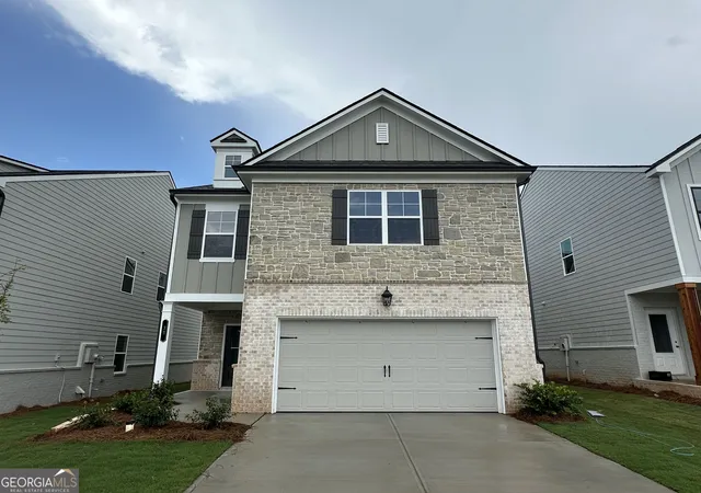 Photo 1 of Single family home for sale at 33 Butternut Wy, Auburn, GA 30011 | MLS# 10814984 | Listing updated on 2026-08-30