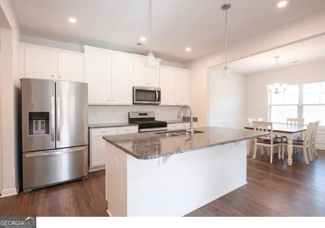 3rd image of 1287 Park Center Cir, Austell, GA 30168 | MLS# 10828555