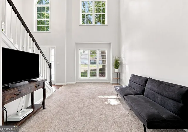 Photo 3 of Single family home for sale at 1400 Walnut Hl Cir, Lawrenceville, GA 30043 | MLS# 10825907 | Listing updated on 2026-09-03