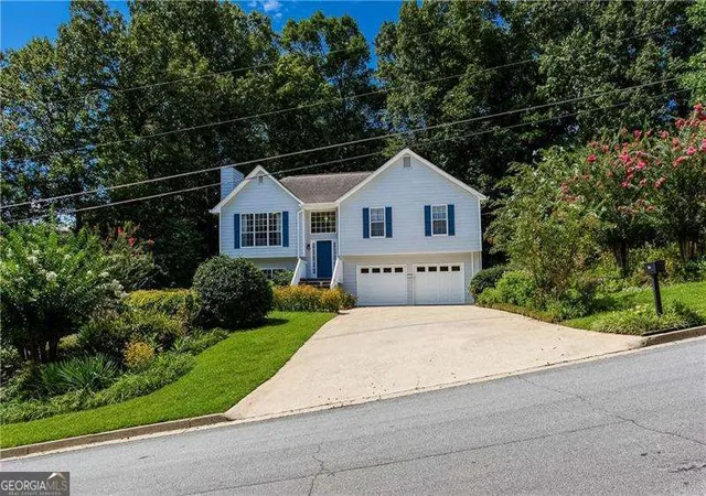 Photo 2 of Single family home for sale at 3705 Winding Trail, Douglasville, GA 30135 | MLS# 10824929 | Listing updated on 2026-10-05
