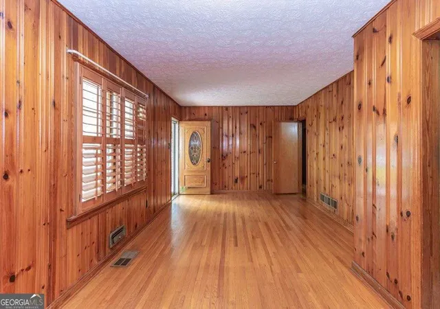 Photo 4 of Single family home for sale at 7194 Reinhardt College Pkwy, Waleska, GA 30183 | MLS# 10809620 | Listing updated on 2026-09-19
