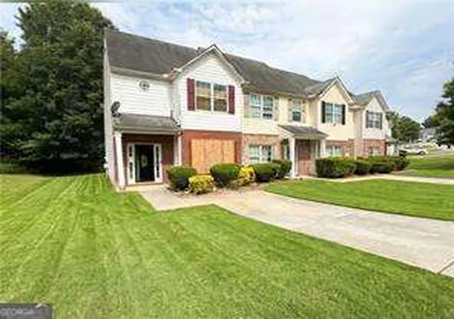 1st image of 268 Brookview Dr, Riverdale, GA 30274 | MLS# 10814051