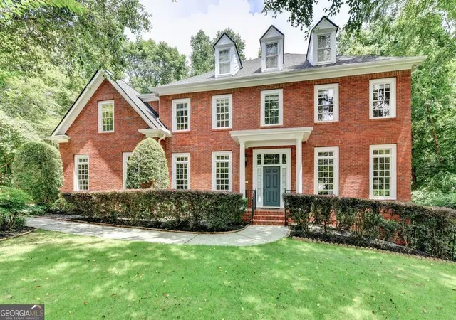 3rd image of 1429 Spyglass Hill Dr, Johns Creek, GA 30097 | MLS# 10803882
