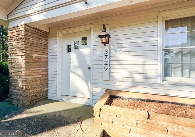 3rd image of 3729 Duncan Bridge Rd, Cornelia, GA 30531 | MLS# 10818429