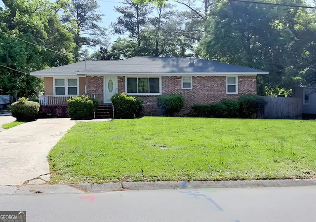 Homes for sale in Macon, GA | 4322 Summerhill Dr, Macon, GA 31204 | MLS# 10794844