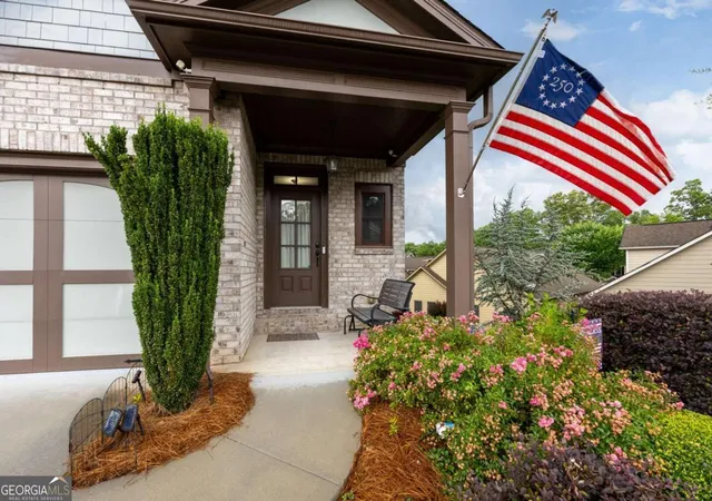 Photo 2 of Single family home for sale at 307 Cornerstone Tr, Woodstock, GA 30188 | MLS# 10773226 | Listing updated on 2026-08-06