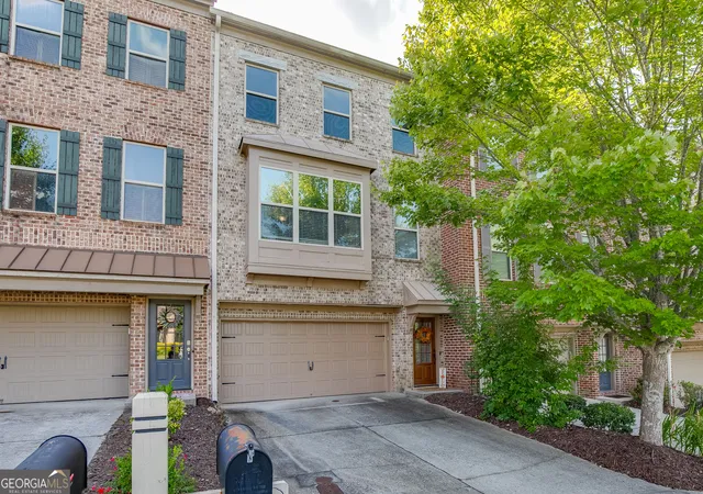 Photo 2 of Townhouse for sale at 2764 Laurel Valley Trl, Buford, GA 30519 | MLS# 10829697 | Listing updated on 2026-09-03