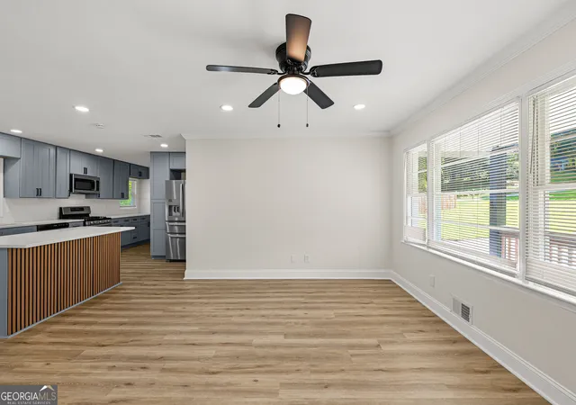 Photo 2 of Single family home for sale at 6064 Oak Hill Dr Sw, Austell, GA 30168 | MLS# 10835177 | Listing updated on 2026-09-11