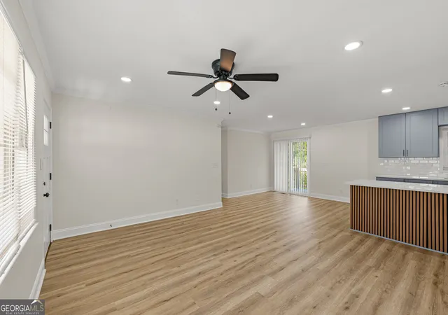 Photo 4 of Single family home for sale at 6064 Oak Hill Dr Sw, Austell, GA 30168 | MLS# 10835177 | Listing updated on 2026-09-11