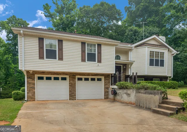 1st image of 100 Sable Cir, Covington, GA 30016 | MLS# 10815294