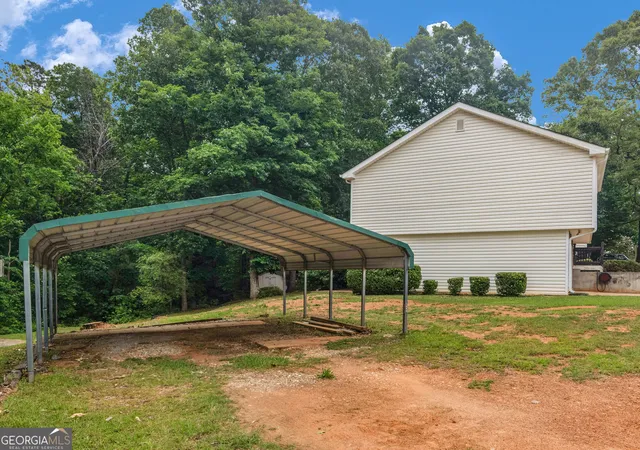 3rd image of 100 Sable Cir, Covington, GA 30016 | MLS# 10815294