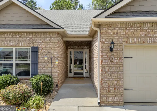 2nd image of 825 Hidden Hollow Cir, Commerce, GA 30529 | MLS# 10720551