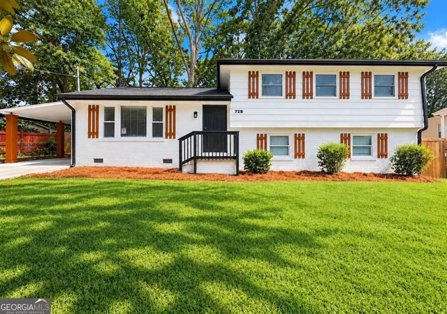 Photo 1 of Single family home for sale at 728 S Carter Dr, Jonesboro, GA 30236 | MLS# 10870044 | Listing updated on 2026-10-28