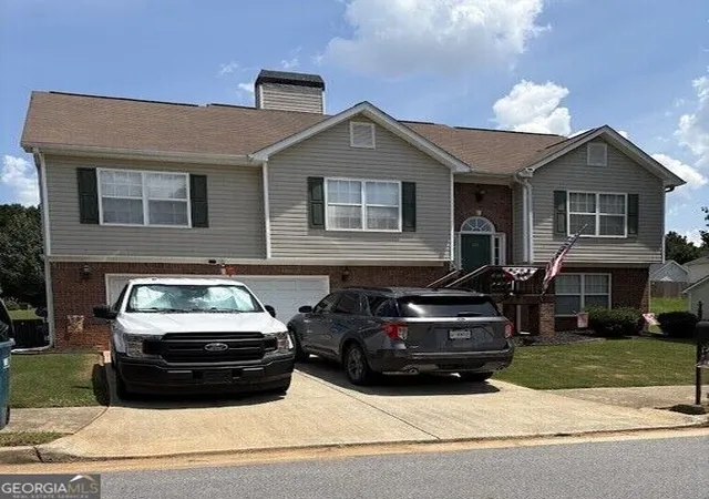 Photo 1 of Single family home for sale at 1524 Queen Elizabeth Dr, Locust Grove, GA 30248 | MLS# 10796894 | Listing updated on 2026-08-25
