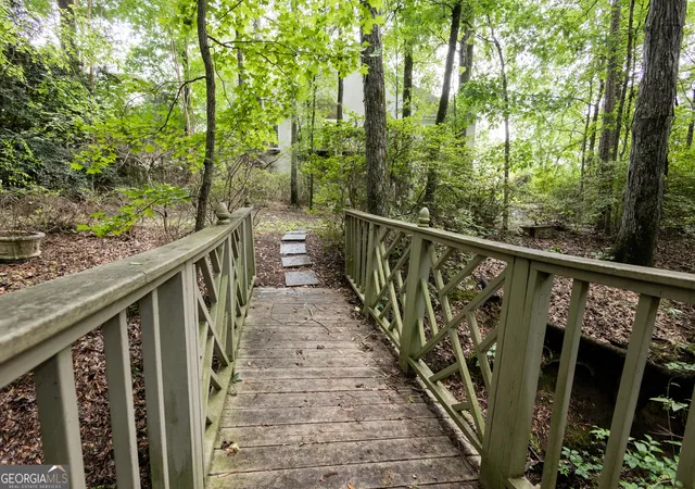 Photo 4 of Single family home for sale at 530 Brookside Dr, Macon, GA 31210 | MLS# 10788955 | Listing updated on 2026-09-13