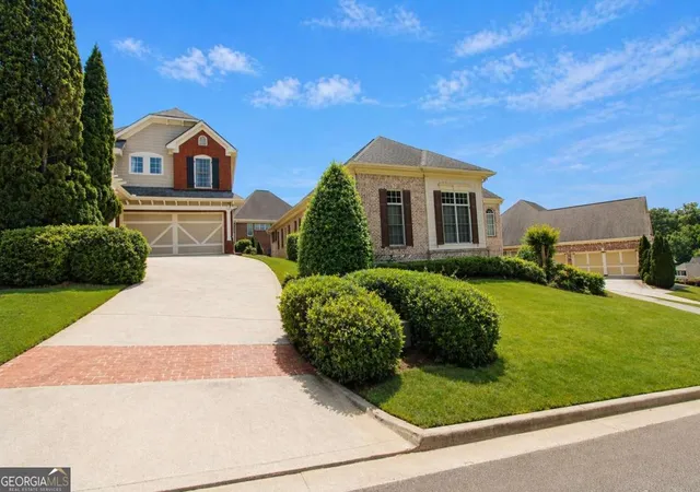 Photo 3 of Single family home for sale at 5823 Sarazen Trl, Douglasville, GA 30135 | MLS# 10738722 | Listing updated on 2026-10-19