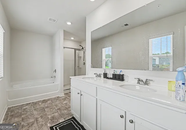 5th image of 6753 Chilkat Ct Sw, Atlanta, GA 30331 | MLS# 10812465