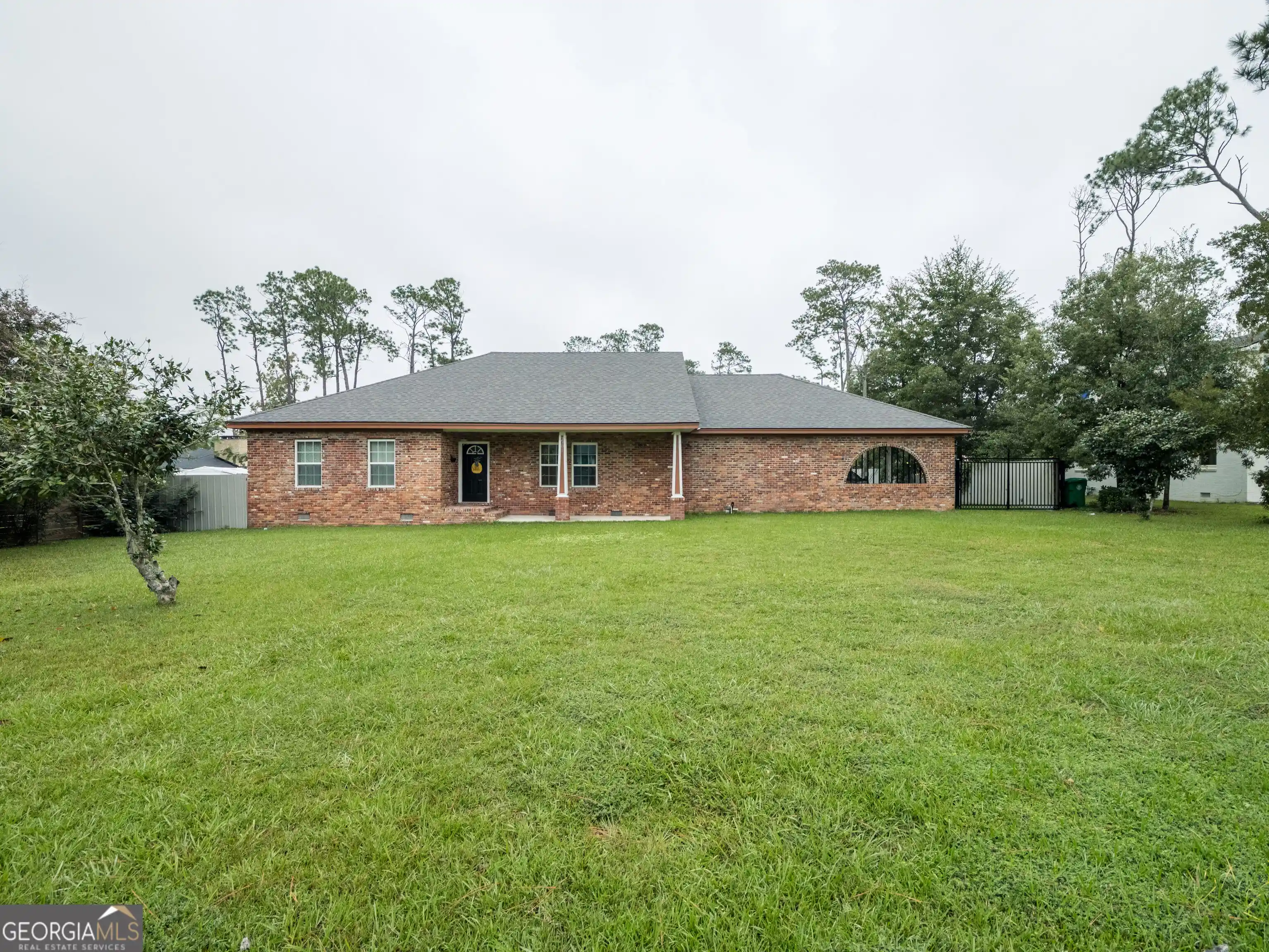 Single family home for sale at 2301 Azalea Dr, Valdosta, GA 31602 | MLS# 10870778
