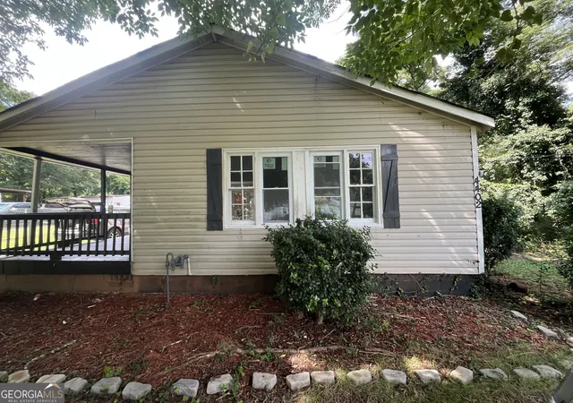 Single family home for sale at 4402 Highland Rd, Decatur, GA 30035 | MLS# 10879267