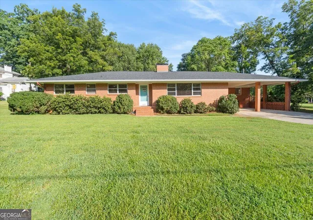 1st image of 437 Pine St, Madison, GA 30650 | MLS# 10828287